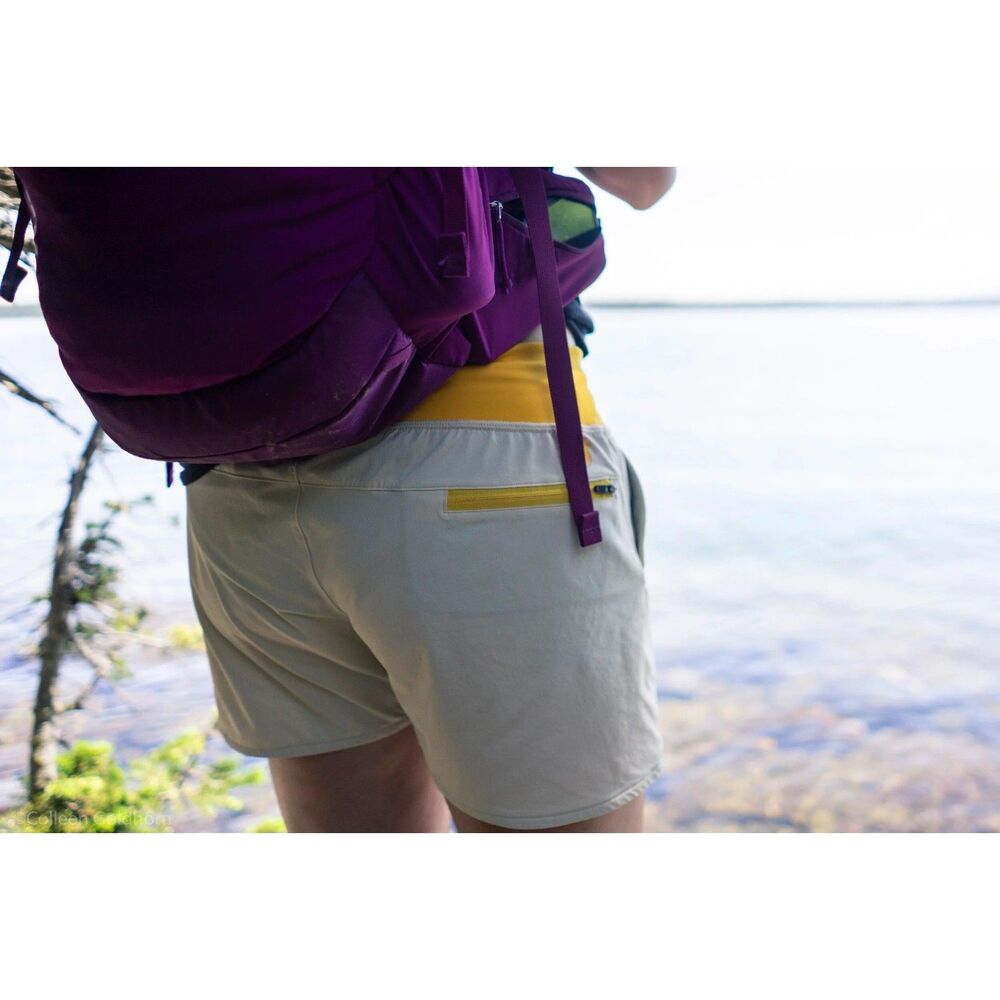 NEW Cotopaxi Women's Vamos Hybrid Pull-On Shorts in Marigold Yellow & Sky Blue S - Picture 2 of 11